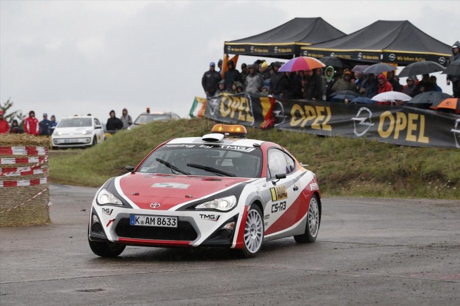  Toyota GT 86 CS-R3 Rally Car 2015 года  (фото 8 из 19)